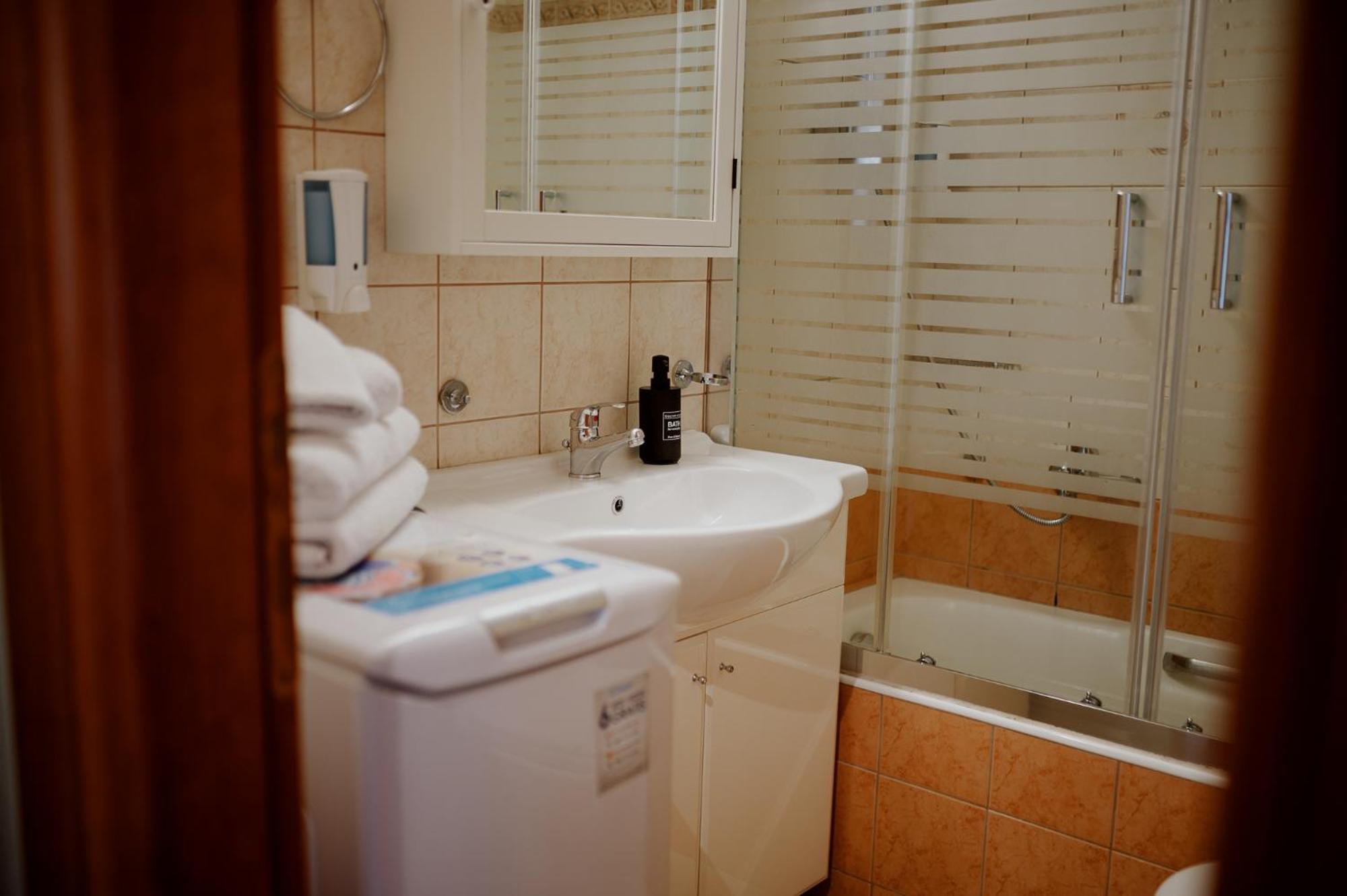 Cozy & Relaxing Apartments-Agia Paraskevi เอเธนส์ ภายนอก รูปภาพ